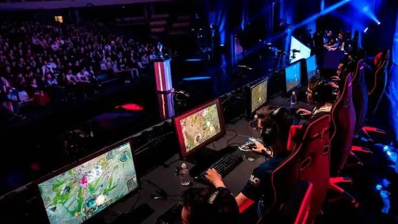 DOTA2国际邀请赛战队怎么判断强弱？赛区风格与阵容深度解析